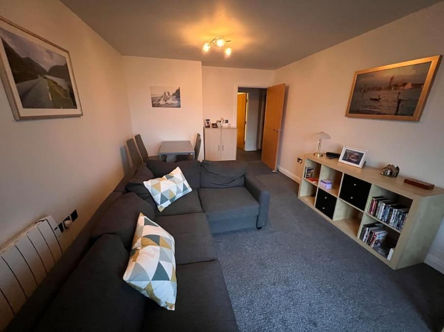 Appartamento Lincoln View Sleeps 4 Balcony Self Check-In Esterno foto
