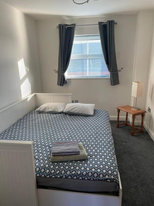 Appartamento Lincoln View Sleeps 4 Balcony Self Check-In Esterno foto