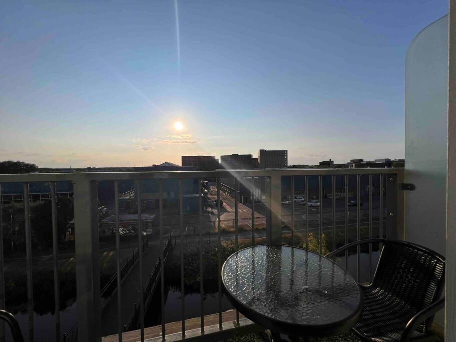 Appartamento Lincoln View Sleeps 4 Balcony Self Check-In Esterno foto